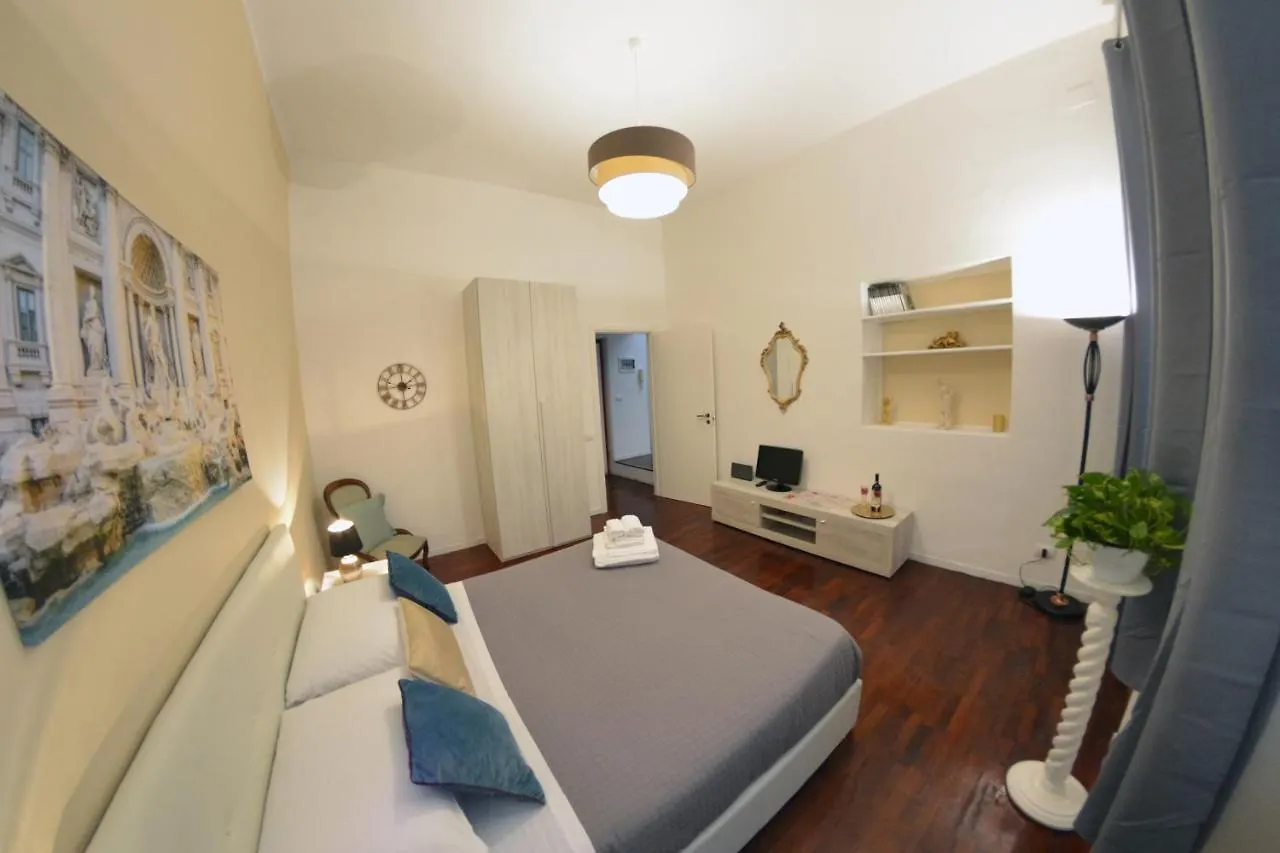 Cheri De Rome Vatican Apartment Italy